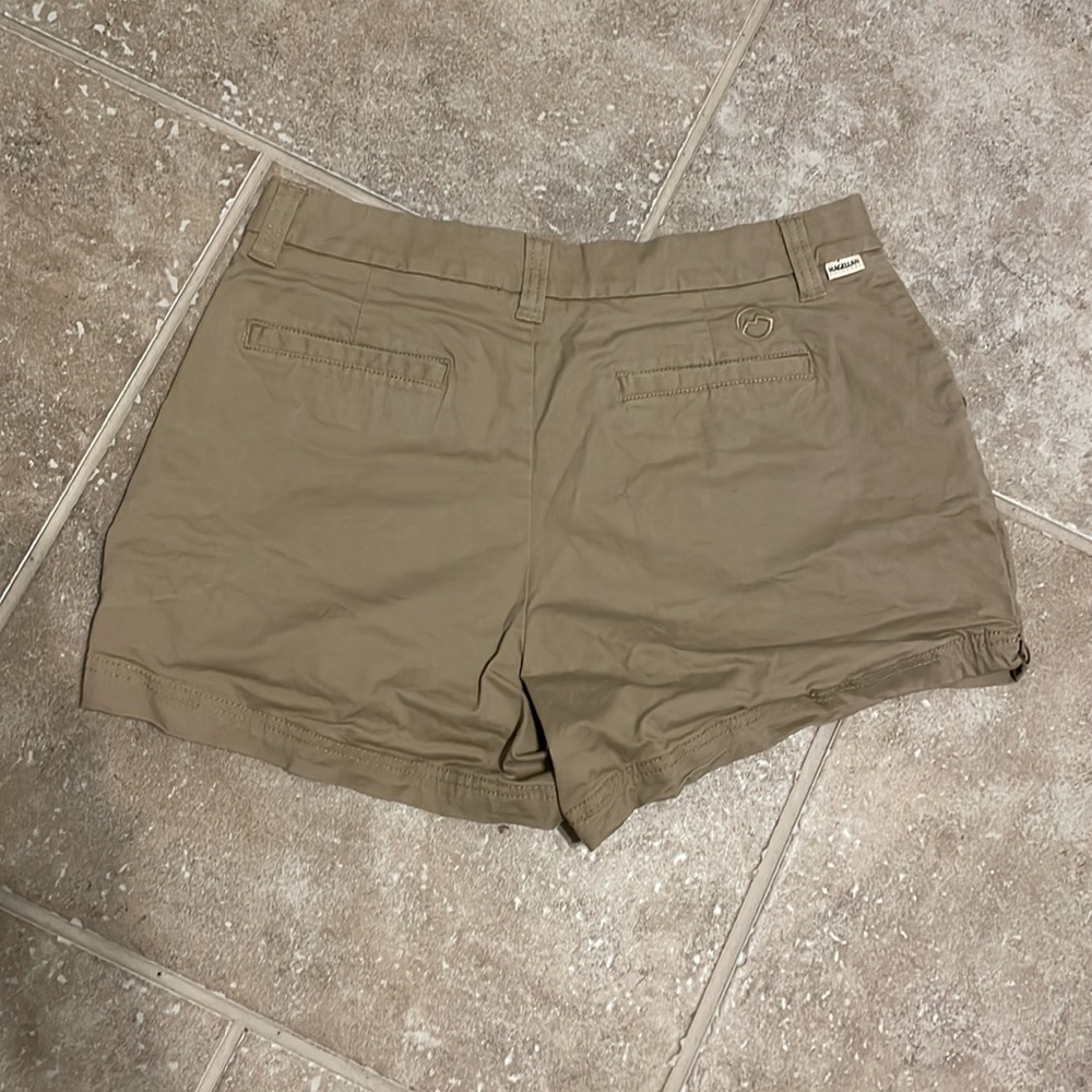 Magellan Shorts Tan Cotton and Spandex - Picture 2 of 5